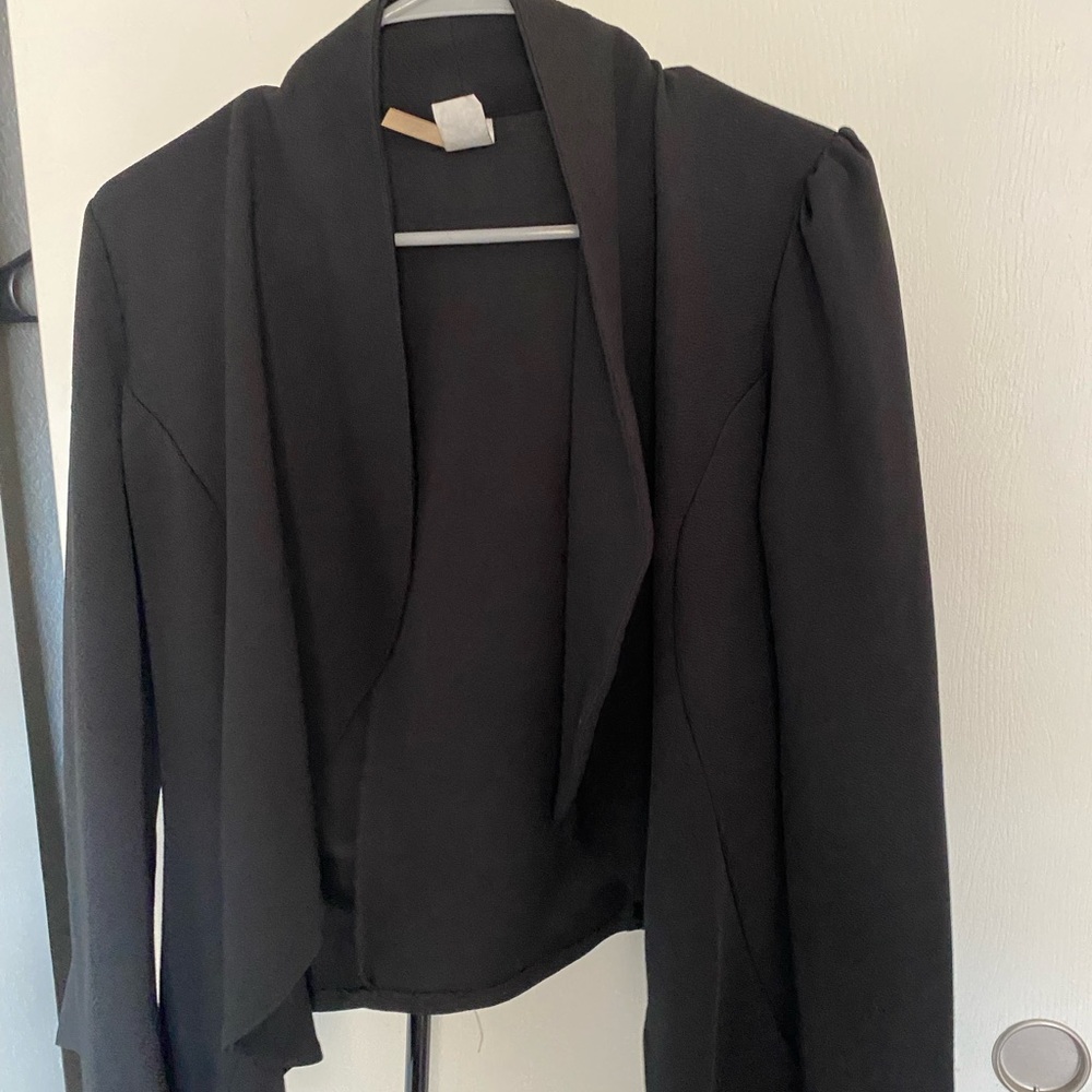 women’s medium black blazer